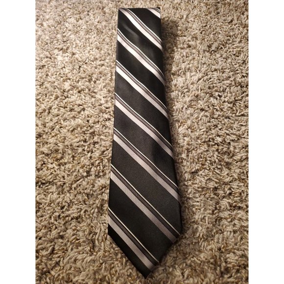 CLUB ROOM Black and Grey Striped Neck Tie NEW - Picture 3 of 5